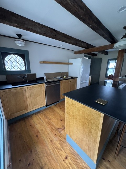 Recessed & pendant lighting install